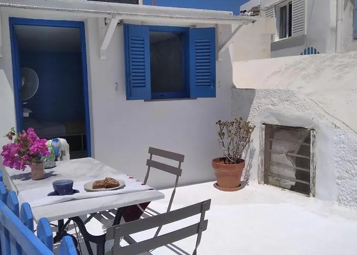Traditional Renovated House In The Centre Of Vakantiehuis *